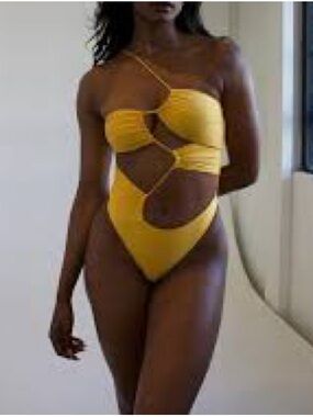 NWT Ocean Ave by Riot Swim Women's One Piece Cut Out Bikini Size Small